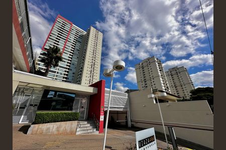 Studio à venda com 40m², 0 quarto e 1 vaga Studio à venda com 40m², 0 quarto e 1 vagaFachada