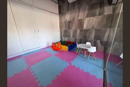 Apartamento para alugar com 93m², 2 quartos e 1 vaga Apartamento para alugar com 93m², 2 quartos e 1 vagaÁrea comum