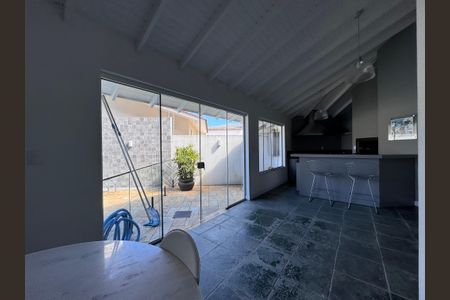 Apartamento para alugar com 104m², 2 quartos e 2 vagas Apartamento para alugar com 104m², 2 quartos e 2 vagasÁrea comum