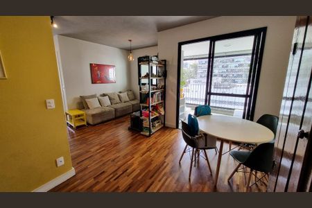 Foto 04 de apartamento à venda com 2 quartos, 70m² em Pinheiros, São Paulo