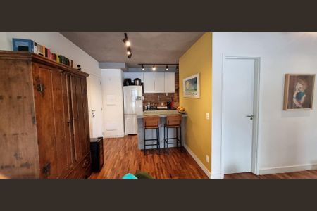 Foto 01 de apartamento à venda com 2 quartos, 70m² em Pinheiros, São Paulo