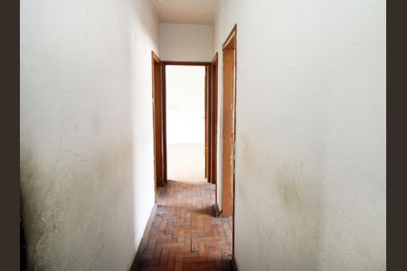 Corredor de apartamento à venda com 3 quartos, 60m² em Irajá, Rio de Janeiro