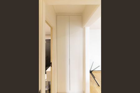 Apartamento para alugar com 44m², 1 quarto e 1 vaga Apartamento para alugar com 44m², 1 quarto e 1 vagaCorredor