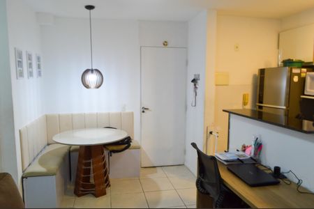 Sala de apartamento à venda com 2 quartos, 43m² em Jacarepaguá, Rio de Janeiro