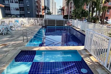 Apartamento para alugar com 43m², 2 quartos e 1 vagaÁrea comum - Piscina