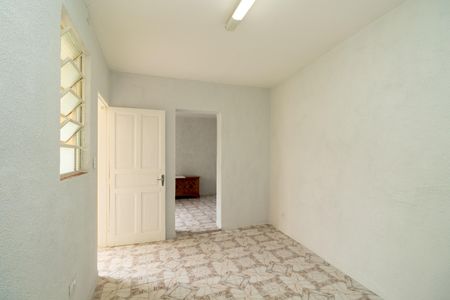 Casa para alugar com 70m², 4 quartos e 1 vaga Casa para alugar com 70m², 4 quartos e 1 vagaQuarto de Serviço