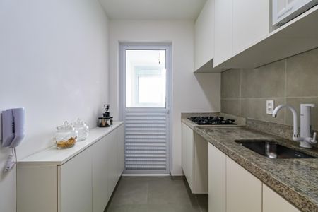 Apartamento à venda com 94m², 3 quartos e 2 vagas Apartamento à venda com 94m², 3 quartos e 2 vagasCozinha