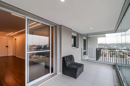 Apartamento à venda com 94m², 3 quartos e 2 vagas Apartamento à venda com 94m², 3 quartos e 2 vagasVaranda