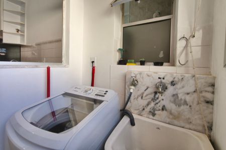 Apartamento à venda com 70m², 3 quartos e 1 vagaÁrea de Serviço