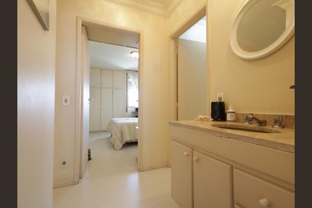 Apartamento para alugar com 143m², 2 quartos e 2 vagasBanheiro Social