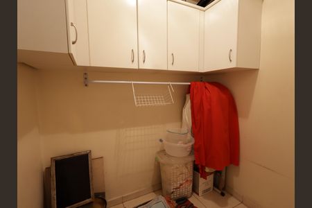 Apartamento para alugar com 143m², 2 quartos e 2 vagasQuarto de Serviço