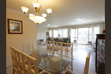 Apartamento para alugar com 143m², 2 quartos e 2 vagasSala de Jantar