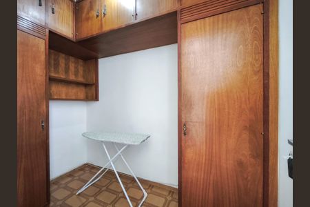 Apartamento à venda com 80m², 1 quarto e 1 vaga Apartamento à venda com 80m², 1 quarto e 1 vagaQuarto de Serviço