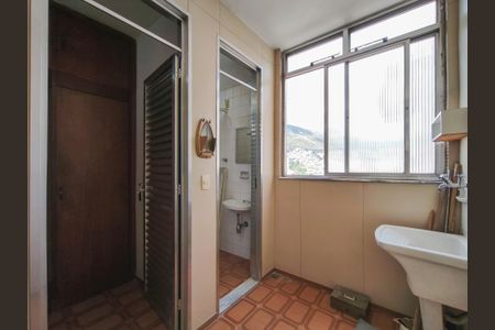 Apartamento à venda com 80m², 1 quarto e 1 vaga Apartamento à venda com 80m², 1 quarto e 1 vagaÁrea de Serviço
