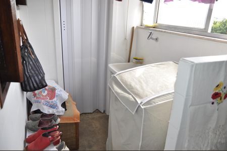 Apartamento à venda com 58m², 2 quartos e 1 vagaÁrea de Serviço