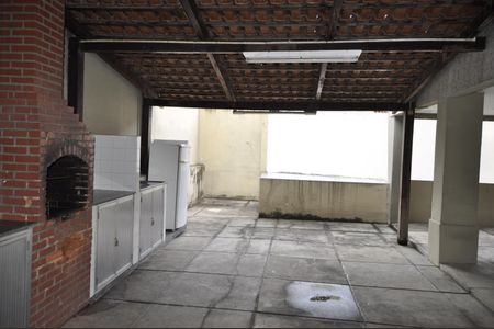 Apartamento à venda com 58m², 2 quartos e 1 vagaÁrea comum