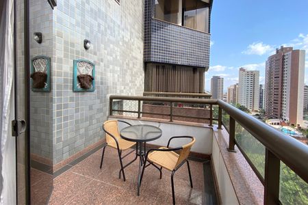 Apartamento à venda com 95m², 3 quartos e 2 vagas Apartamento à venda com 95m², 3 quartos e 2 vagasVaranda da Sala