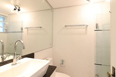 Apartamento à venda com 65m², 2 quartos e 1 vagaBanheiro Social