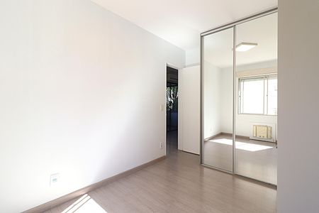 Apartamento à venda com 65m², 2 quartos e 1 vagaQuarto 2