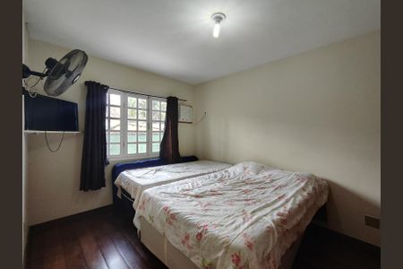 Casa à venda com 180m², 3 quartos e 2 vagasQuarto 2