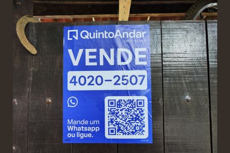 Casa à venda com 180m², 3 quartos e 2 vagasPlaquinha