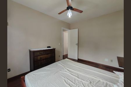 Casa à venda com 180m², 3 quartos e 2 vagasQuarto 1