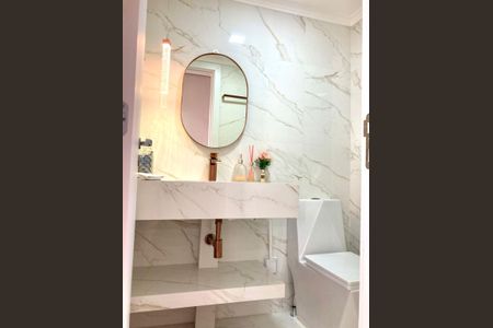 Apartamento à venda com 66m², 2 quartos e 2 vagasBanheiro 2