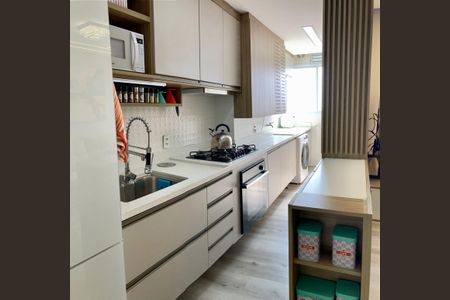 Apartamento à venda com 66m², 2 quartos e 2 vagasCozinha