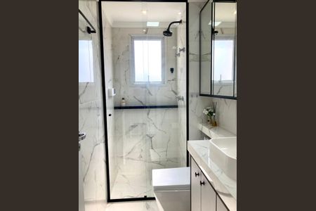 Apartamento à venda com 66m², 2 quartos e 2 vagasBanheiro 1