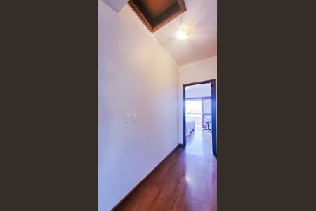 Casa de condomínio à venda com 250m², 3 quartos e 2 vagasCorrredor dos Quartos