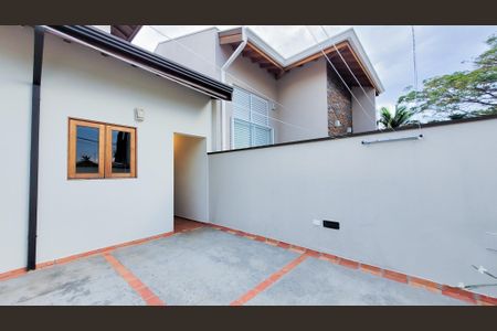 Casa de condomínio à venda com 250m², 3 quartos e 2 vagasÁrea externa