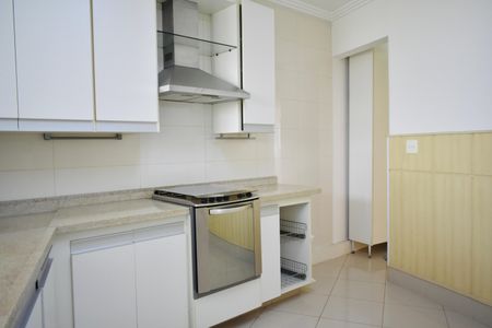 Apartamento à venda com 180m², 3 quartos e 1 vaga Apartamento à venda com 180m², 3 quartos e 1 vagaCozinha