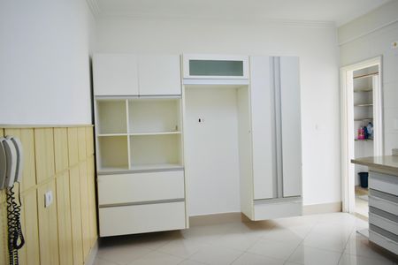Apartamento à venda com 180m², 3 quartos e 1 vaga Apartamento à venda com 180m², 3 quartos e 1 vagaCozinha