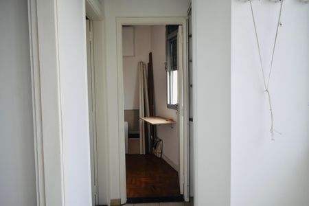 Apartamento à venda com 180m², 3 quartos e 1 vaga Apartamento à venda com 180m², 3 quartos e 1 vagaÁrea de Serviço