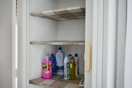 Apartamento à venda com 180m², 3 quartos e 1 vaga Apartamento à venda com 180m², 3 quartos e 1 vagaÁrea de Serviço