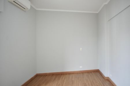 Apartamento à venda com 180m², 3 quartos e 1 vaga Apartamento à venda com 180m², 3 quartos e 1 vagaSuíte 2