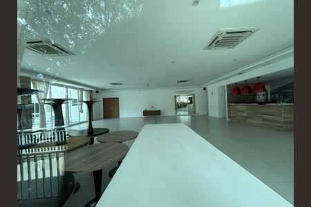 Apartamento à venda com 165m², 3 quartos e 2 vagasÁrea comum - Salão de festas