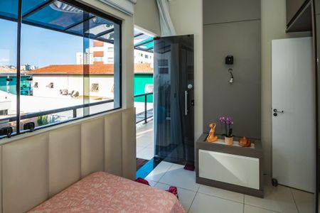 Casa à venda com 435m², 3 quartos e 3 vagasQuarto 2