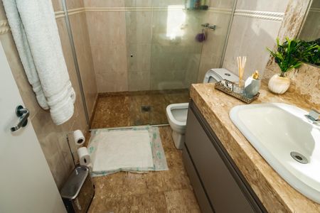 Casa à venda com 435m², 3 quartos e 3 vagasBanheiro Social