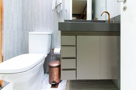 Apartamento para alugar com 45m², 1 quarto e 1 vaga Apartamento para alugar com 45m², 1 quarto e 1 vagaBanheiro da Suíte