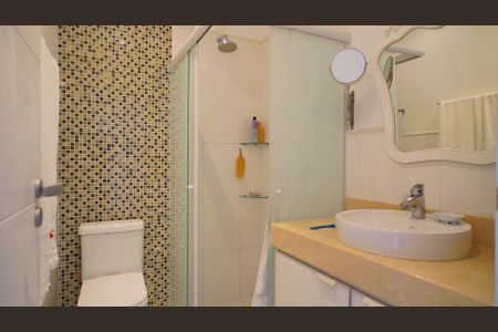 Apartamento para alugar com 140m², 3 quartos e 2 vagas Apartamento para alugar com 140m², 3 quartos e 2 vagasBanheiro suíte 2
