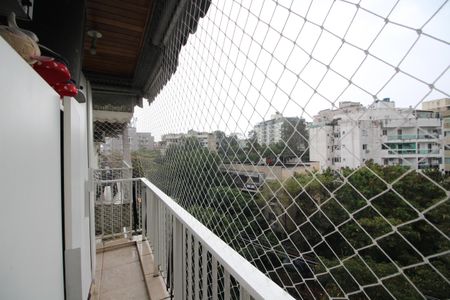 Apartamento à venda com 99m², 4 quartos e 1 vagaQuarto 2 e 3 - Varanda