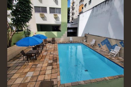 Apartamento à venda com 99m², 4 quartos e 1 vagaÁrea Comum - Piscina
