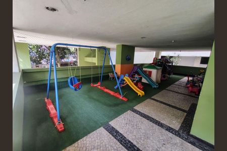 Apartamento à venda com 99m², 4 quartos e 1 vagaÁrea Comum - Playground
