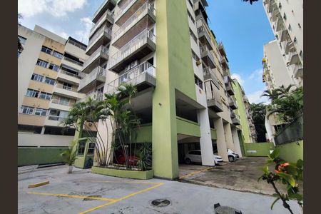 Apartamento à venda com 99m², 4 quartos e 1 vagaÁrea Comum - Estacionamento
