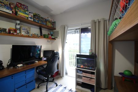 Apartamento à venda com 99m², 4 quartos e 1 vagaQuarto 2