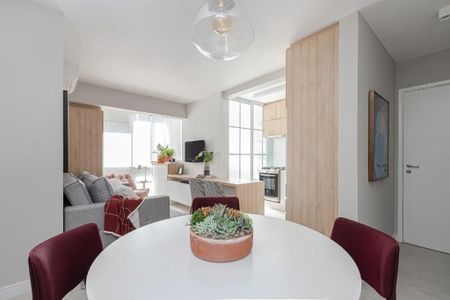 Foto 04 de apartamento à venda com 2 quartos, 60m² em Vila Olímpia, São Paulo