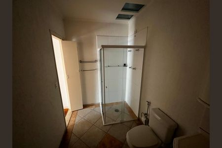 Casa à venda com 150m², 3 quartos e 1 vagaBanheiro da Suíte 2