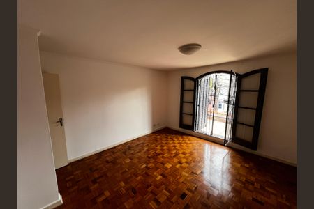 Casa à venda com 150m², 3 quartos e 1 vagaSuíte 2