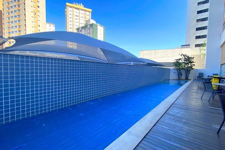 Apartamento à venda com 88m², 3 quartos e 2 vagas Apartamento à venda com 88m², 3 quartos e 2 vagasÁrea comum - Piscina